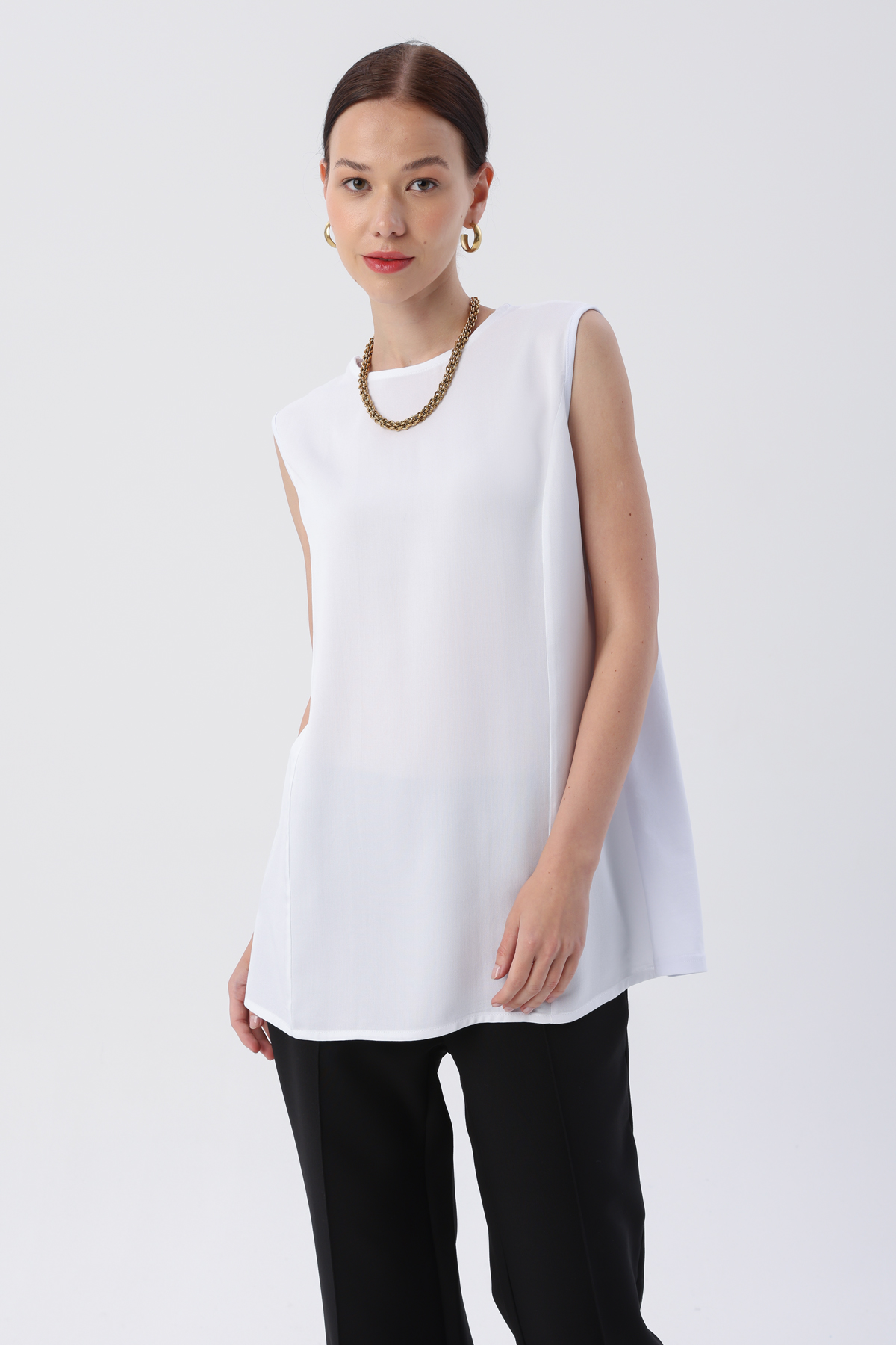 A wholesale clothing model wears Double Sided Zero Sleeve Underwear Tunic - White, Turkish wholesale Underpants of Allday