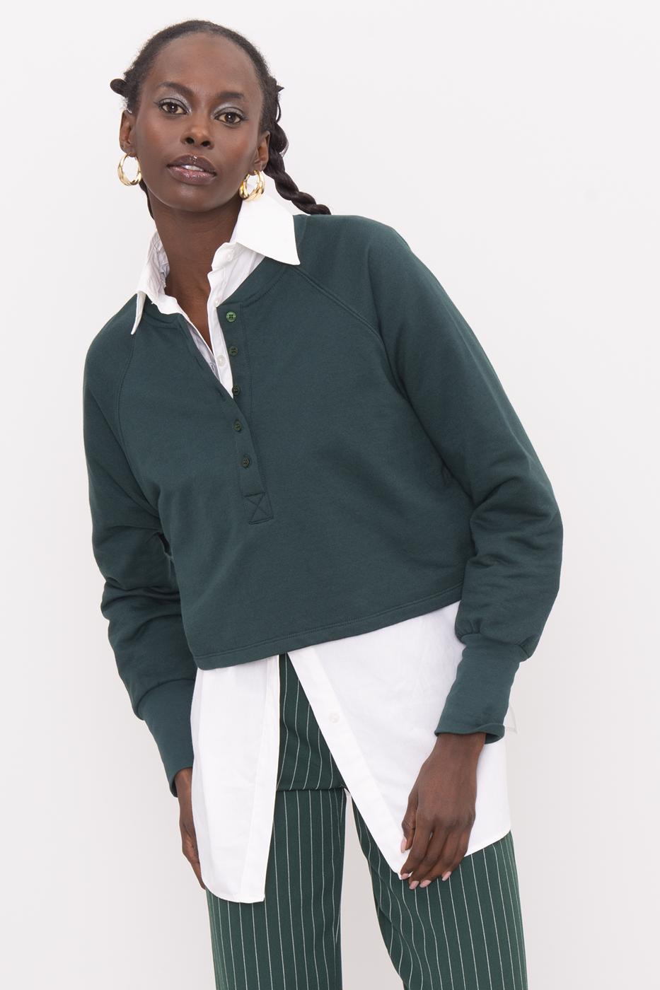 A wholesale clothing model wears Buttoned Sweatshirt, Turkish wholesale Sweatshirt of BSL
