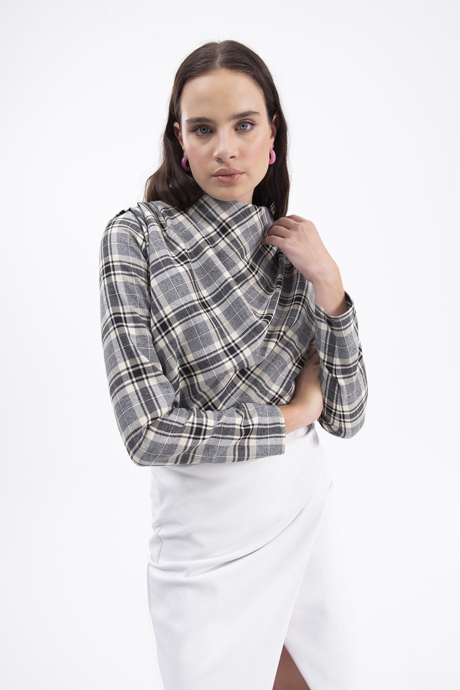 A wholesale clothing model wears Low-cut Neck Blouse - Multi Color, Turkish wholesale Bustier of BSL