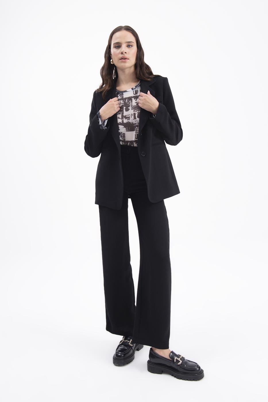 A wholesale clothing model wears High Rise Straight Cut Pants, Turkish wholesale Poncho of BSL