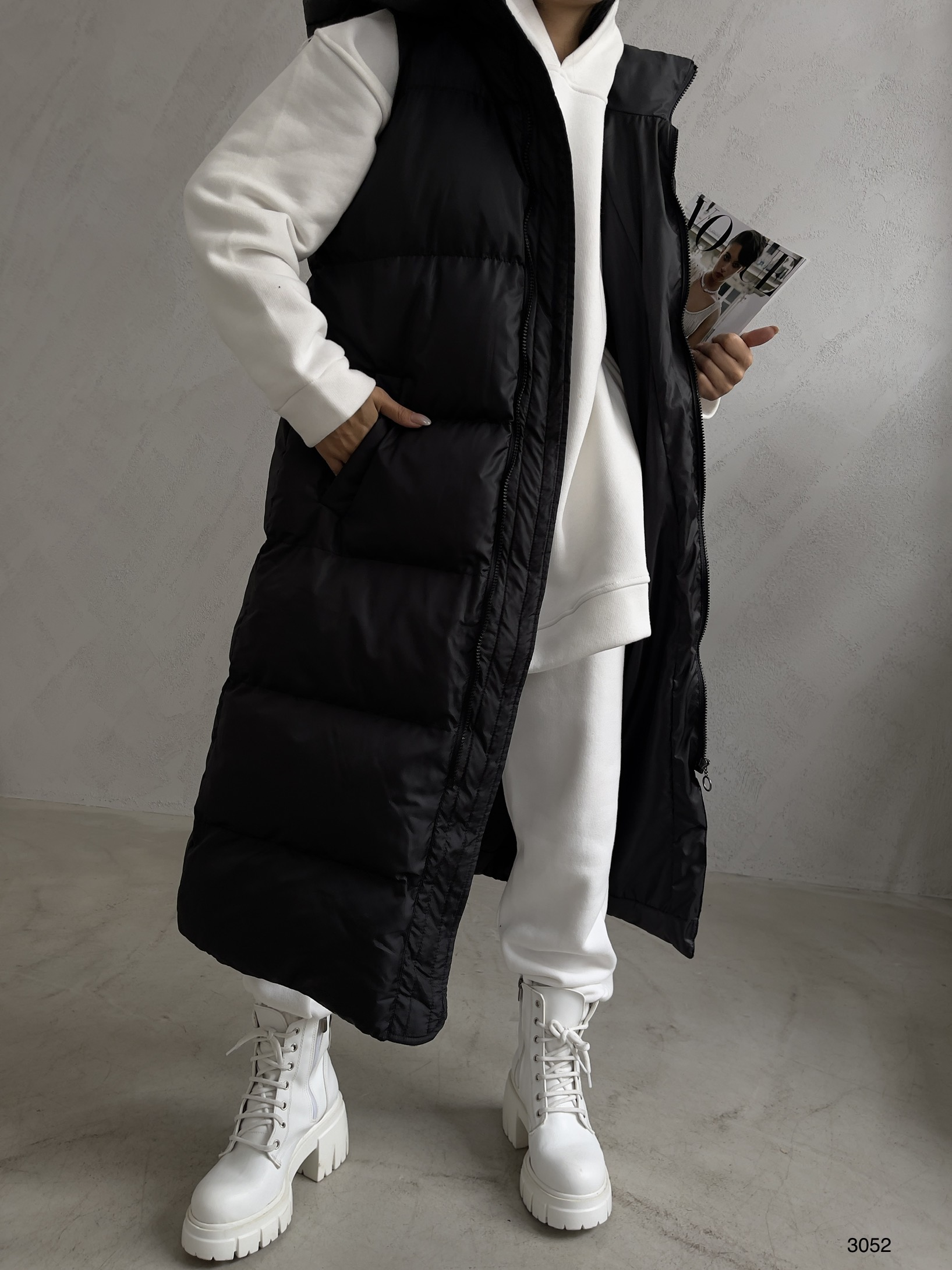 A wholesale clothing model wears Vest - Black, Turkish wholesale Vest of Black Fashion