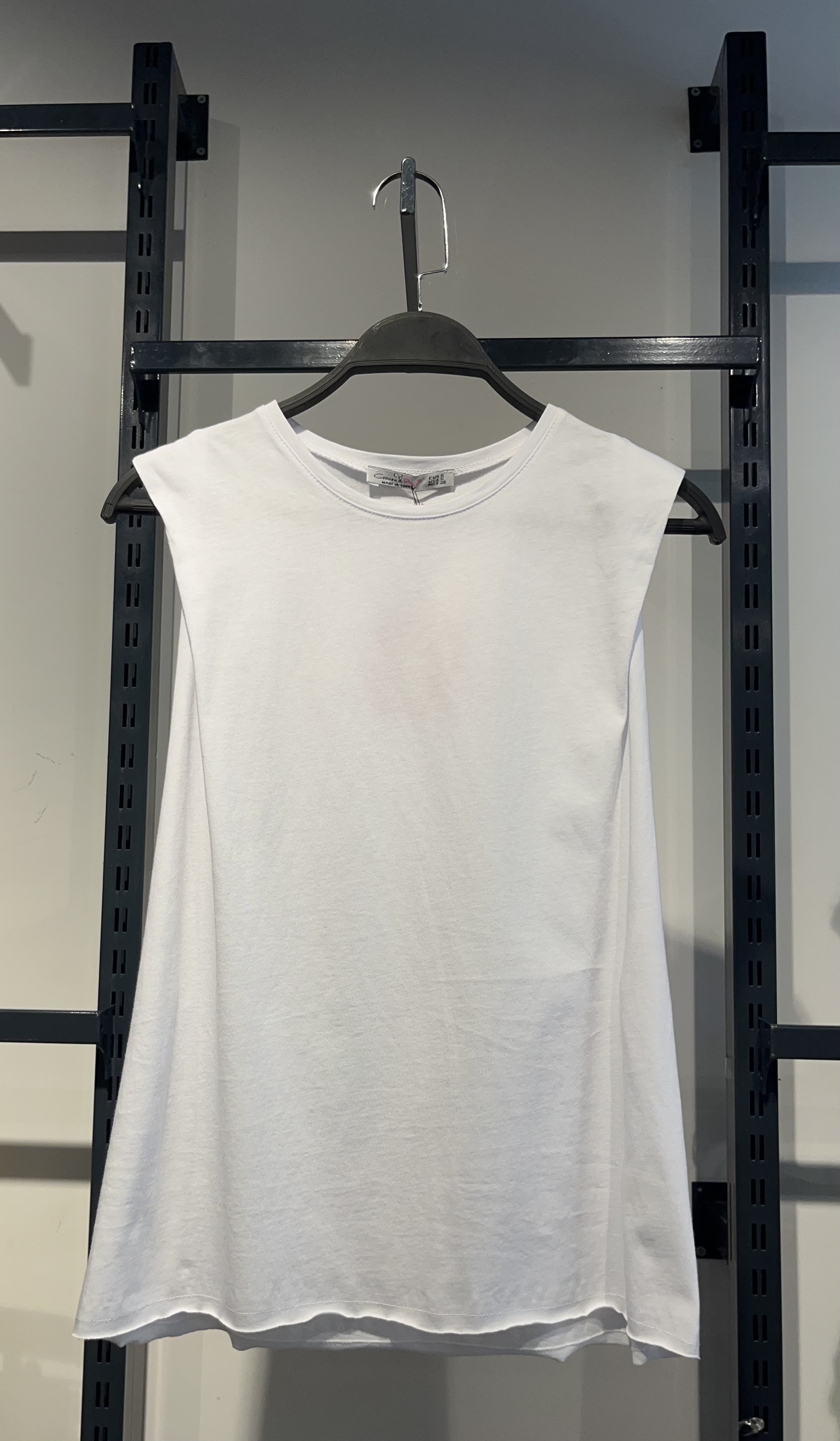 A wholesale clothing model wears CRO10853 - Basic Athlete - White, Turkish wholesale Undershirt of Cream Rouge