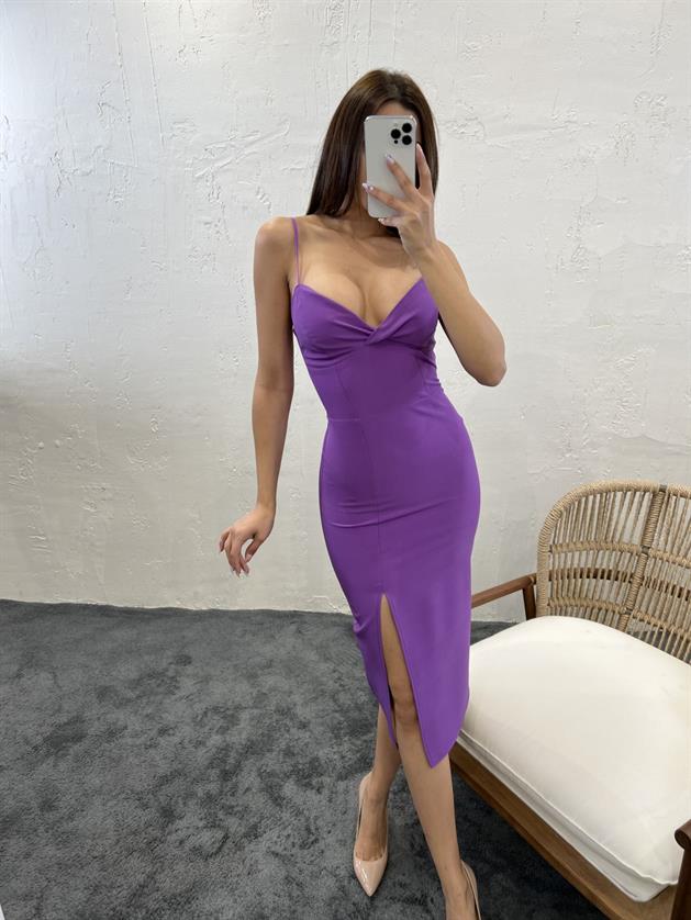 A model wears FME11386 - Dress - Lilac, wholesale Dress of Fame to display at Lonca