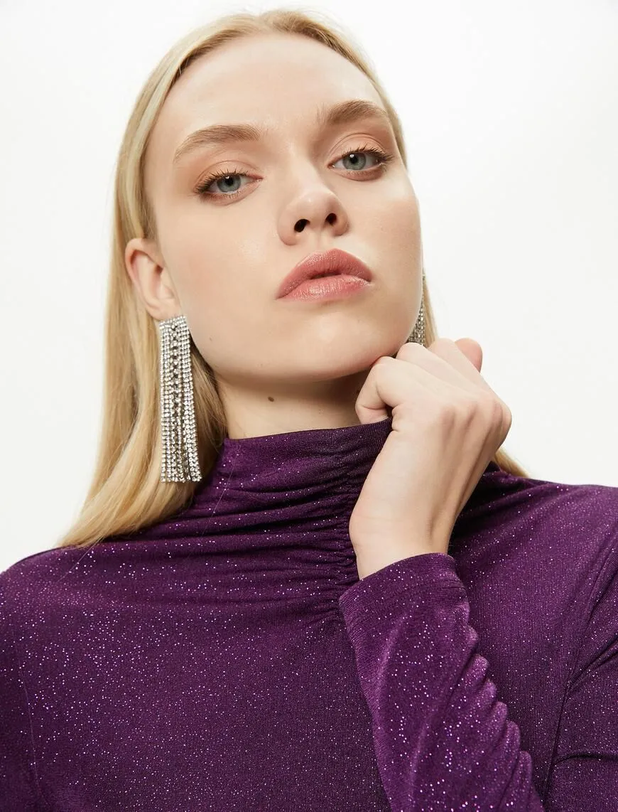 A wholesale clothing model wears Glitter High Collar Draped Slim Fit Long Sleeve Blouse - Purple, Turkish wholesale Blouse of Koton
