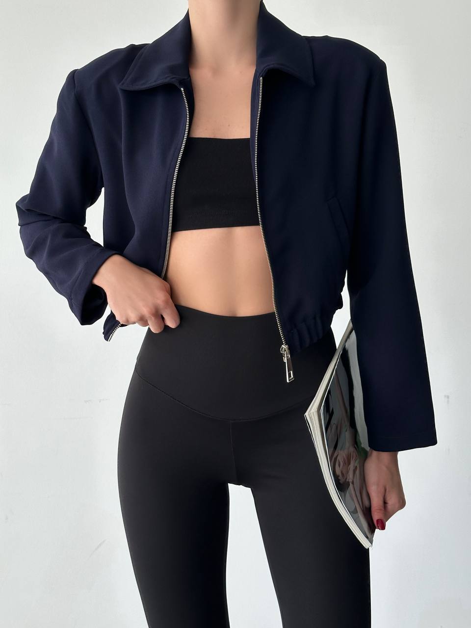 A wholesale clothing model wears Bomber Jacket - Navy Blue, Turkish wholesale Jacket of Qesto Fashion