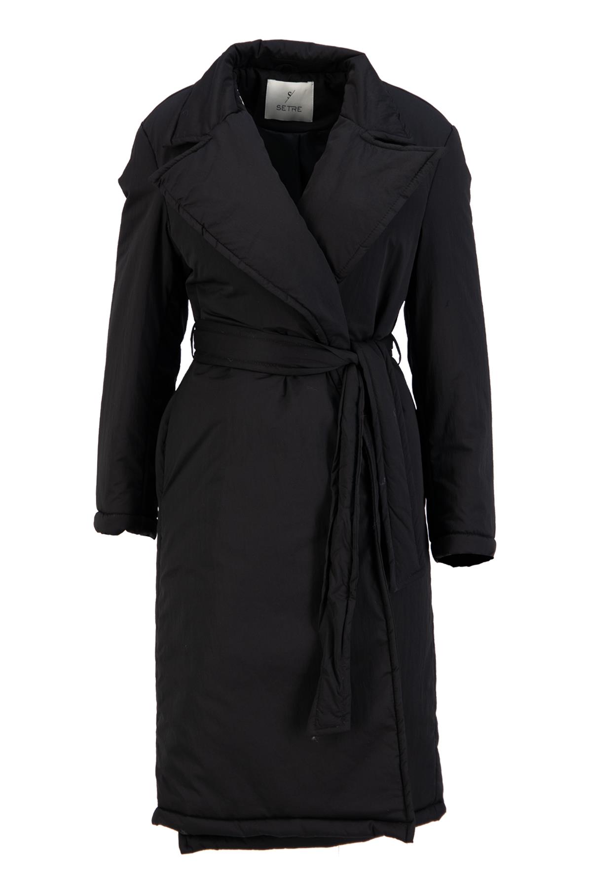 A wholesale clothing model wears Coat - Black, Turkish wholesale Coat of Setre